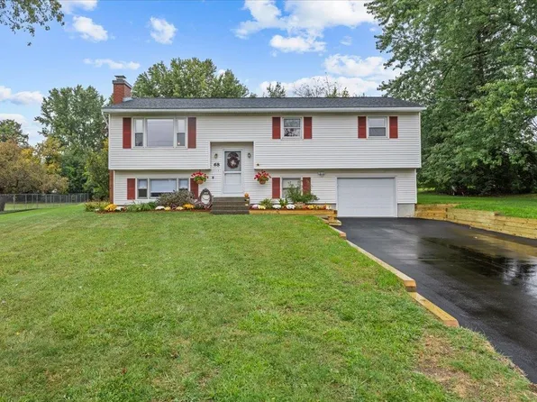 68 Sharon Drive, Williston, VT 05495