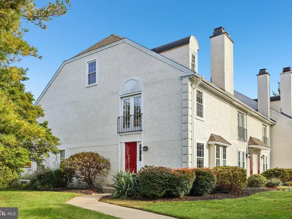 737 Bradford Ter #252, West Chester, PA 19382