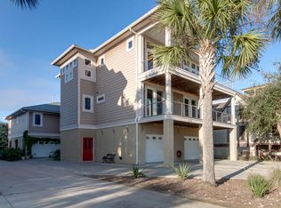 938 W Oceanview Rd, Charleston, SC 29412