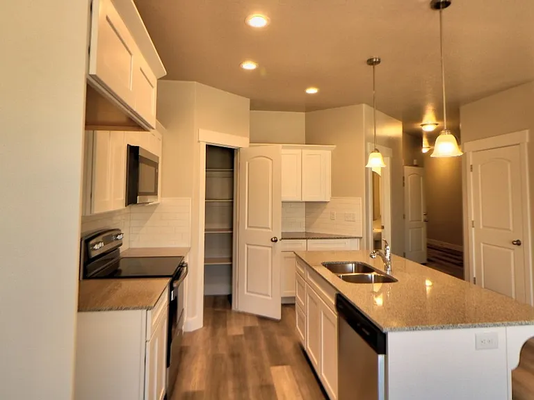 16365 S Piston Ln — Photo 8