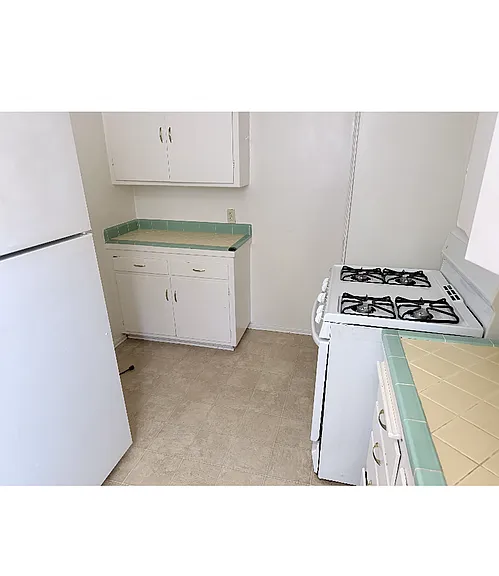 4614-22 Los Feliz Blvd — Photo 3
