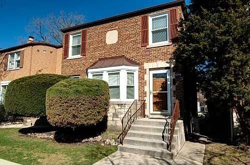 1st image of 5829 N Saint Louis Ave