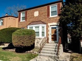 5829 N Saint Louis Ave, Chicago, IL 60659