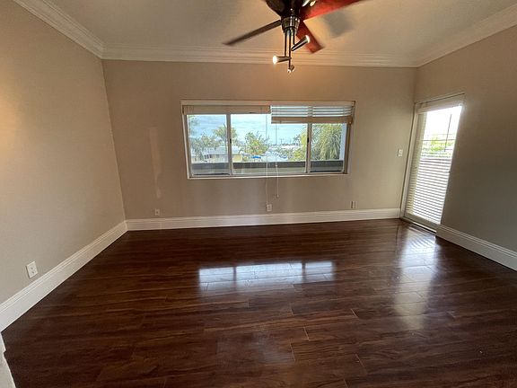 5th image of 2895 NE 32nd St APT 305