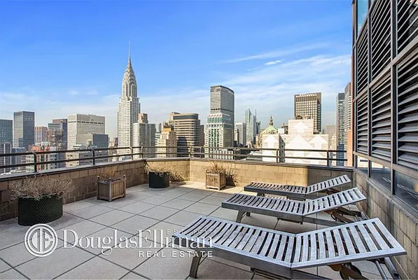 Rented by Douglas Elliman | media 21