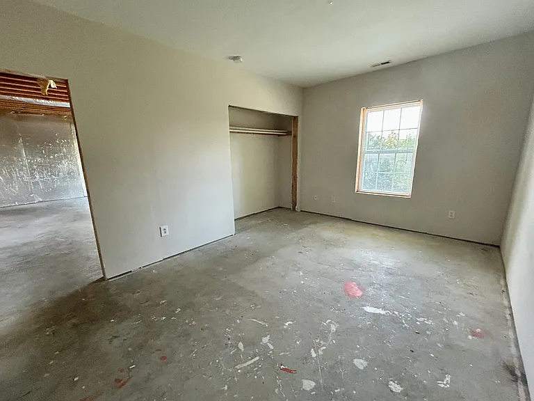 61 Hugo Dr — Photo 27