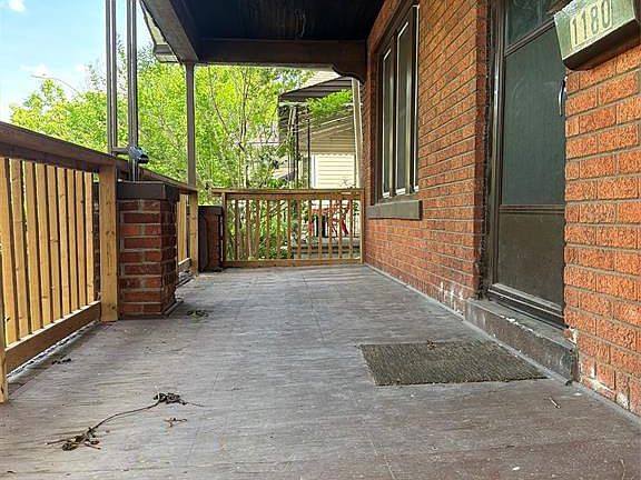 3rd image of 1180 Albert Rd