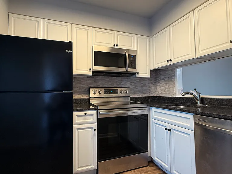 524 Anchor Dr — Photo 7