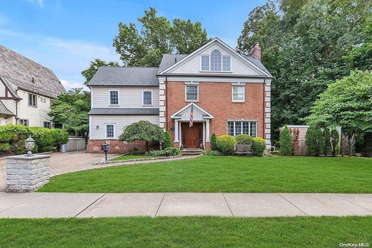 240-06 53rd Avenue, Little Neck, NY 11362 | Zillow