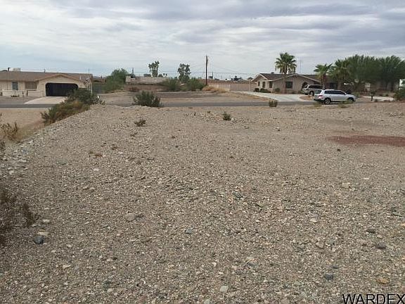 3rd image of 2136 Pima Dr N