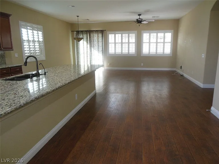 91 Buckthorn Ridge Ct — Photo 9
