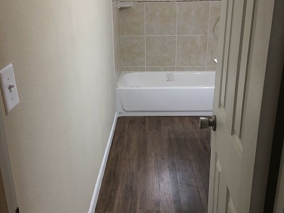 3rd image of 1209 SE Rossi Dr