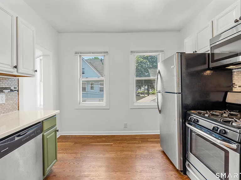 768 Stratford Ave #2 — Photo 11