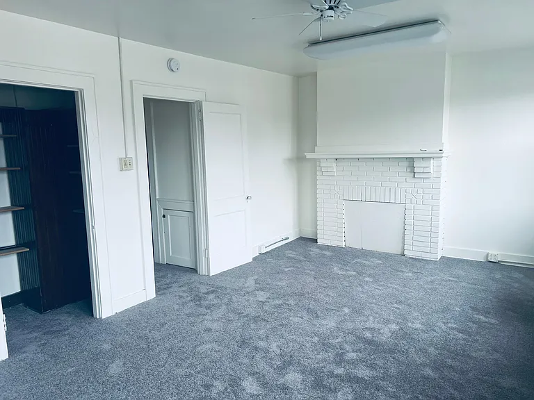 1118 S Braddock Ave — Photo 6