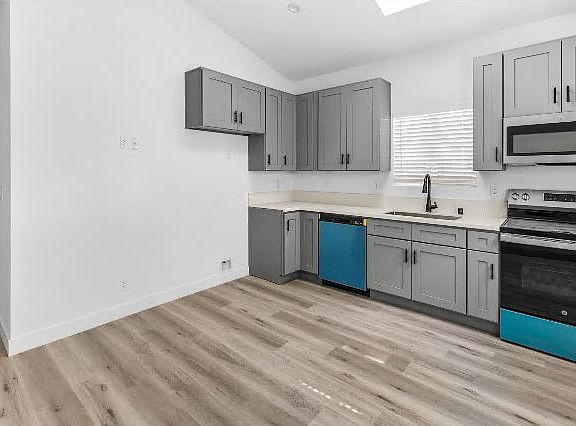 5th image of 12602 Kensington Ln #12