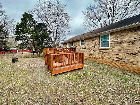 4th image of 2268 Provo Dr