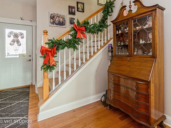 2nd image of 16517 Willow Walk Dr