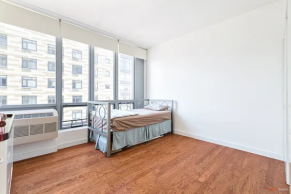 Rented by Modern Spaces | media 11