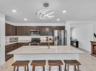 8766 E Stone Meadow Cir, Tucson, AZ 85730