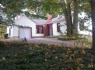 220 Canyon Dr, Columbus, OH 43214