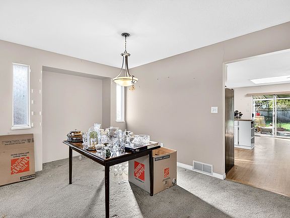 4th image of 21980 126th Ave