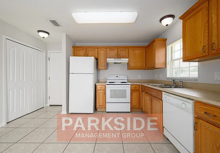 152 Cascade St #B — Photo 7