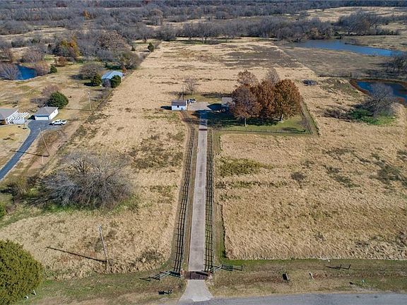 3rd image of 1931 County Road 1032