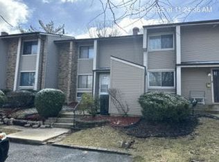 815 Oakside Ln, University Park, IL 60484