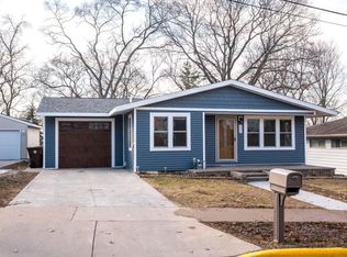 122 9th Ave S, Onalaska, WI 54650