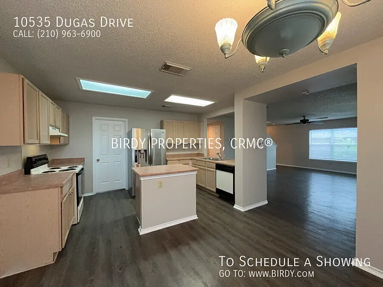 10535 Dugas Dr — Photo 15