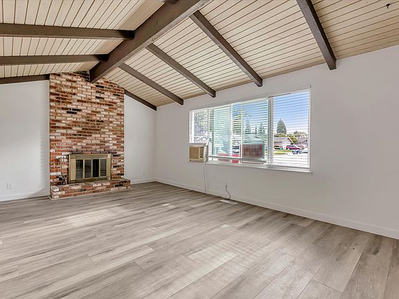 4th image of 3763 Trina Way APT 1