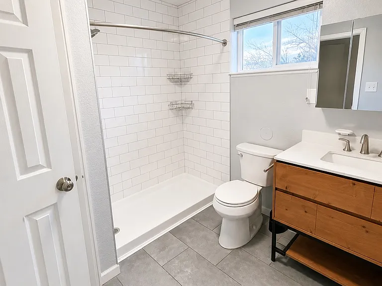4200 W Alameda Ave #A — Photo 17