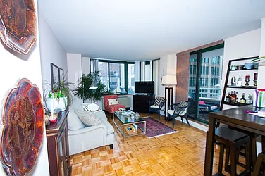 295 Greenwich Street #10J image 1 of 19