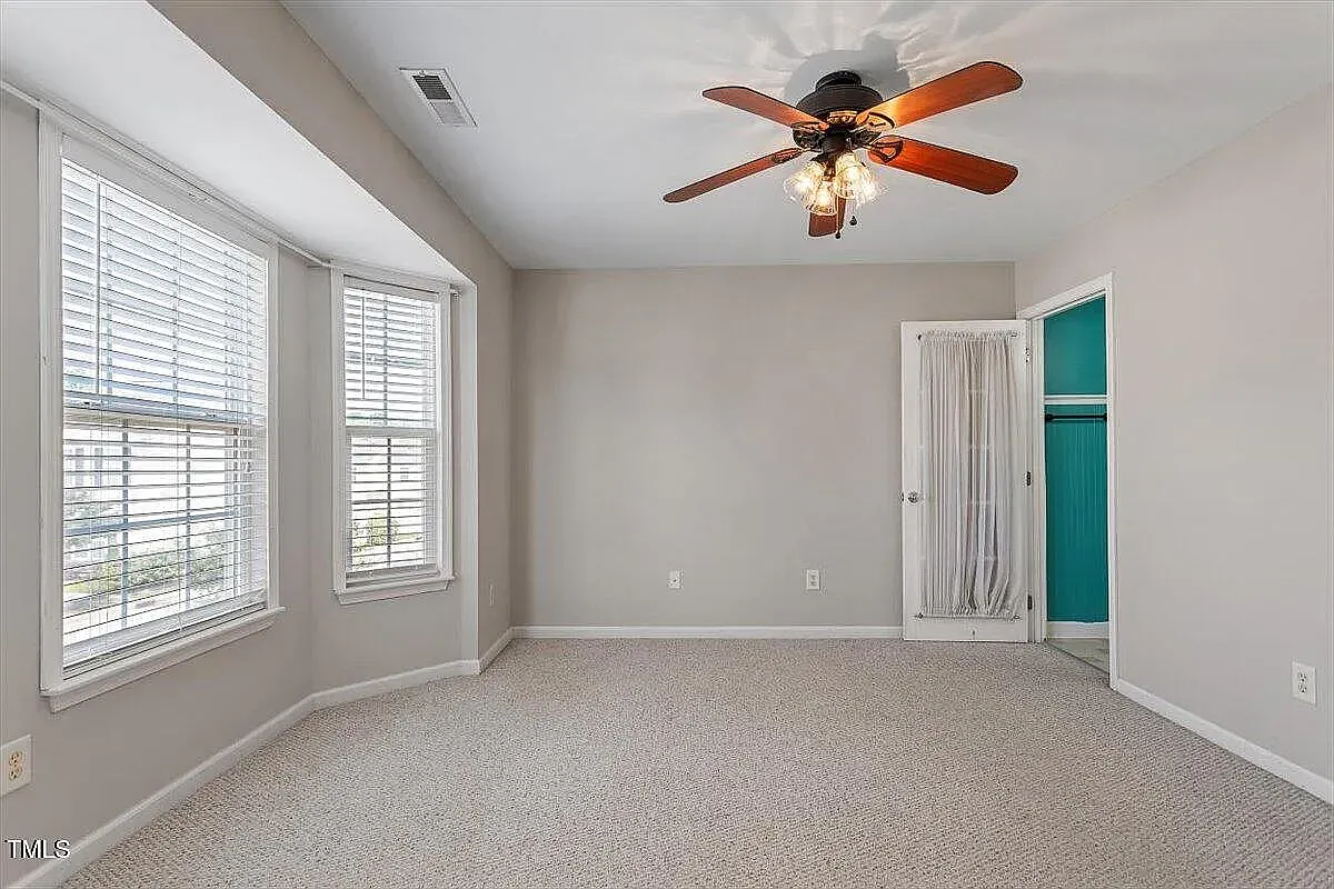 3 bed, 1458 sqft, $1,875 — Photo 3
