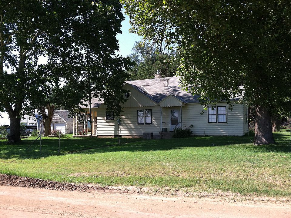 1st image of 1394 NE 10th St