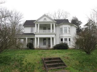 711 County Road 740, Riceville, TN 37370