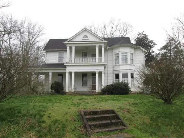 711 County Road 740, Riceville, TN 37370