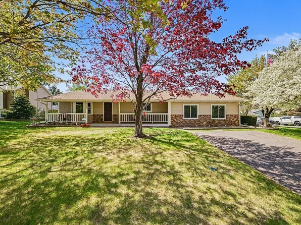 7740 Jeffery Ave S, Cottage Grove, MN 55016
