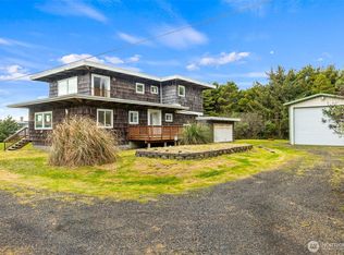 400 W Lough Ln, Westport, WA