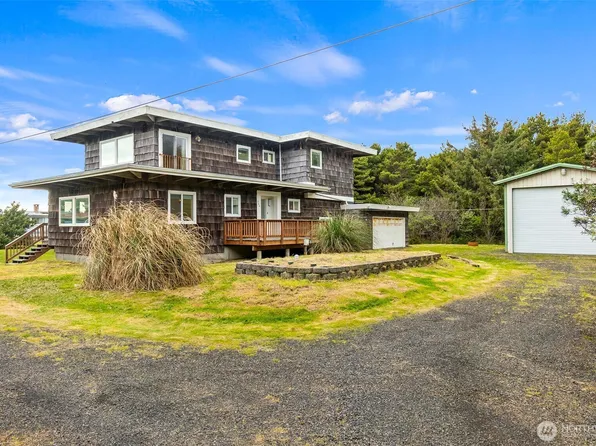 400 Lough Lane, Westport, WA 98595