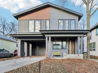 256 Waubesa St, Madison, WI 53704