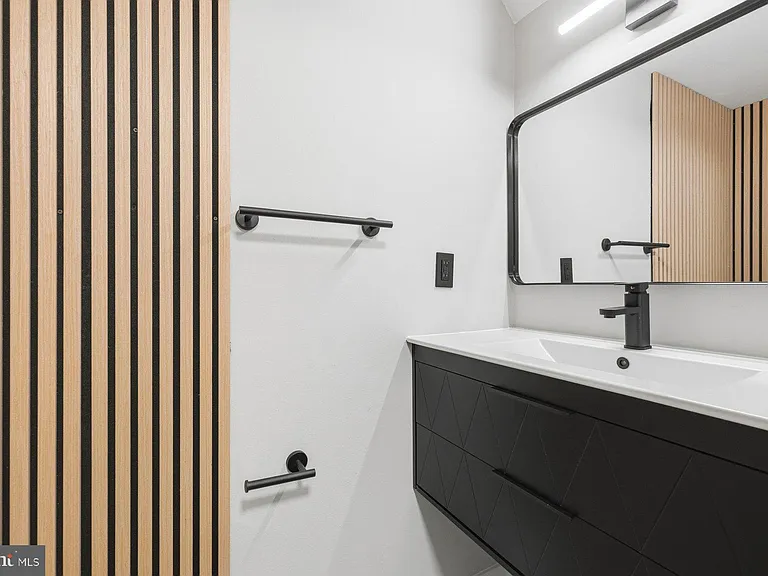 18323A Allspice Dr — Photo 15