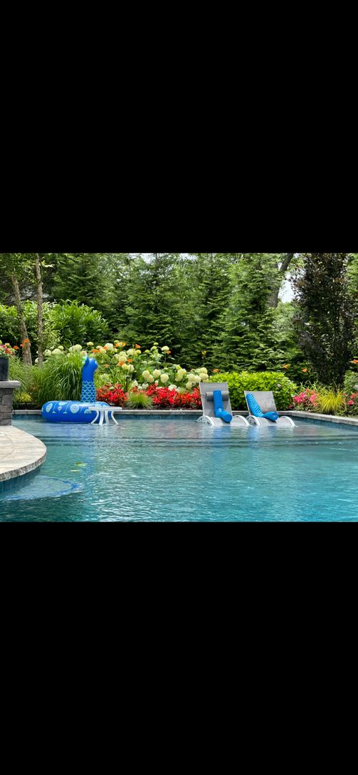  Custom Heated Gunite Pool With Sun Deck & Swim Up Bar With 7 Bar Stools Within Pool
