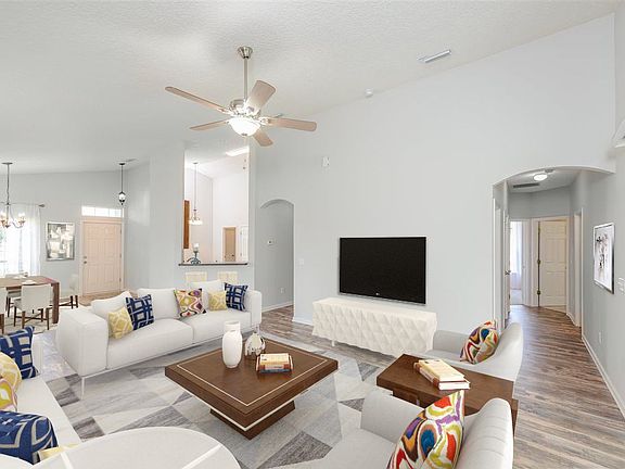 2nd image of 2220 Blackstone Way