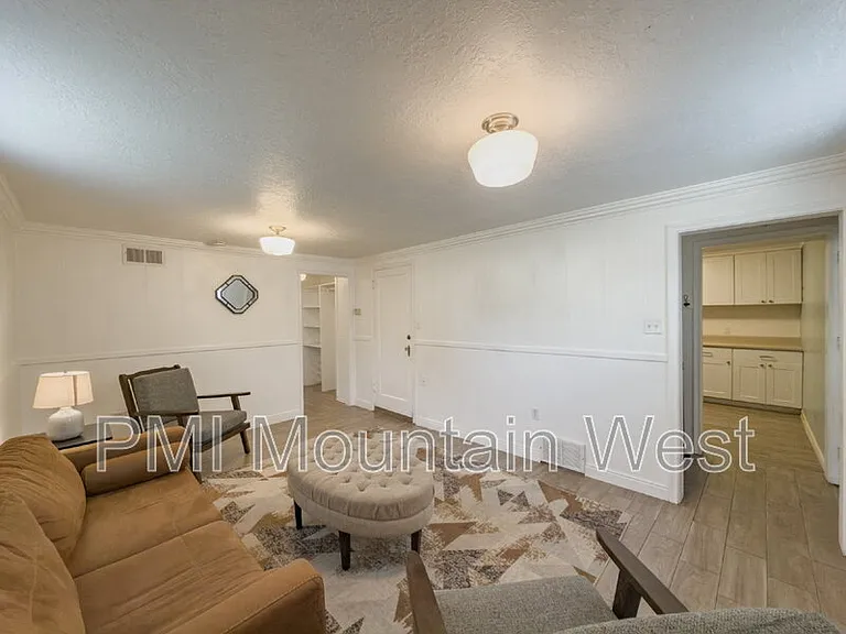 2122 S 1800 E — Photo 51