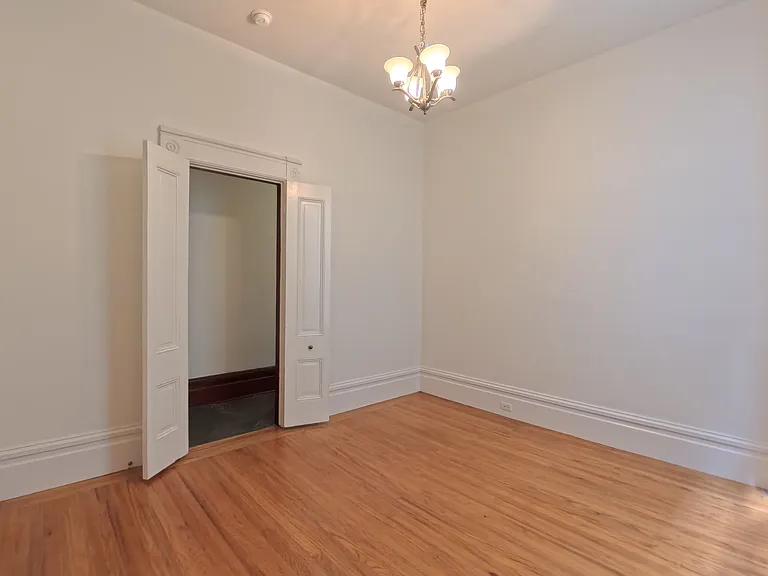 1818 Webster St — Photo 14