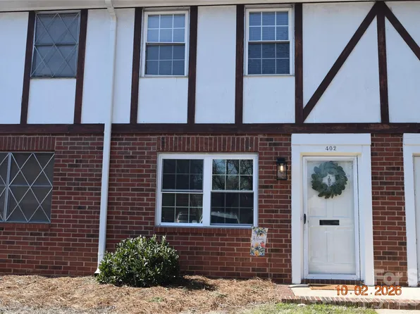 1300 Larchmont Pl APT 402, Salisbury, NC 28144