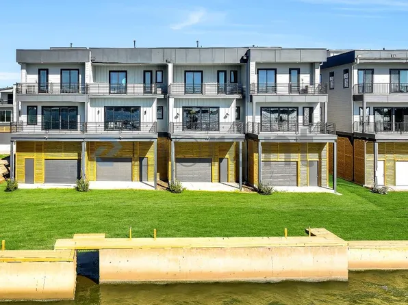 4413 Anthony Court Ln, Seabrook, TX 77586