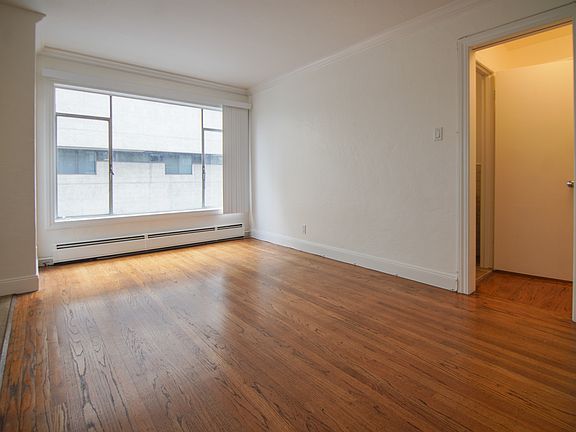 5th image of 2250 Buchanan St APT 11
