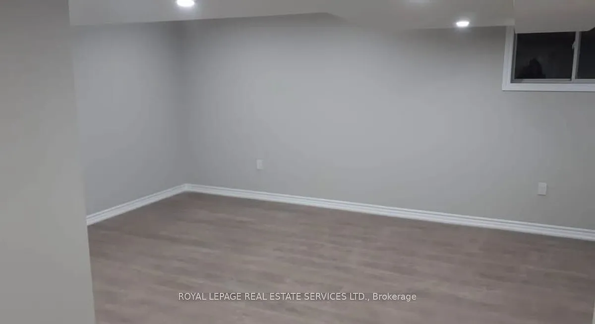 Building Photo - 17 Aspen Cmn #BASEMENT